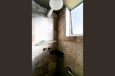 Apartamento à venda com 130m², 3 quartos e 1 vaga Apartamento à venda com 130m², 3 quartos e 1 vagaBanheiro da Suíte