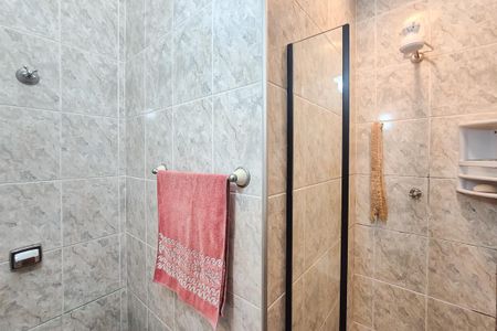 Casa para alugar com 126m², 2 quartos e 2 vagasBanheiro Social