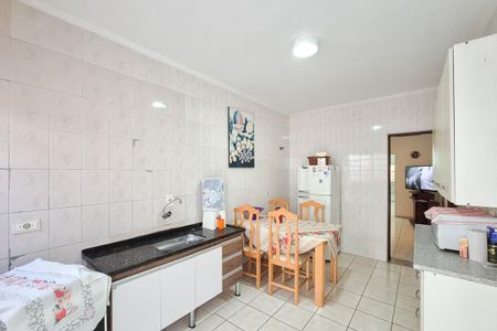 Casa para alugar com 126m², 2 quartos e 2 vagasCozinha