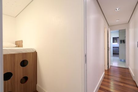 Apartamento à venda com 187m², 3 quartos e 3 vagasCorredor 