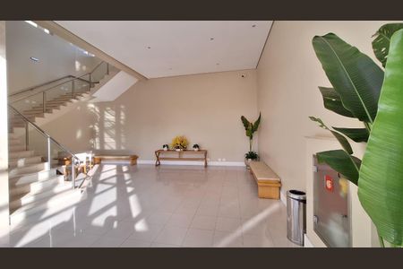 Apartamento à venda com 187m², 3 quartos e 3 vagas Apartamento à venda com 187m², 3 quartos e 3 vagasHall de entrada