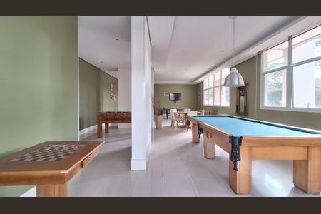 Apartamento à venda com 187m², 3 quartos e 3 vagas Apartamento à venda com 187m², 3 quartos e 3 vagasSalão de jogos