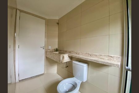Banheiro 2 de casa à venda com 3 quartos, 91m² em Vila Moreira, Guarulhos