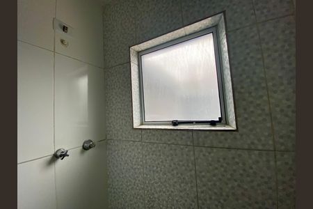 Casa à venda com 91m², 3 quartos e 1 vaga Casa à venda com 91m², 3 quartos e 1 vagaBanheiro 1