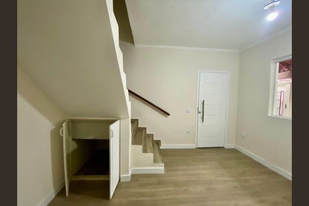 Casa à venda com 91m², 3 quartos e 1 vaga Casa à venda com 91m², 3 quartos e 1 vagaSala