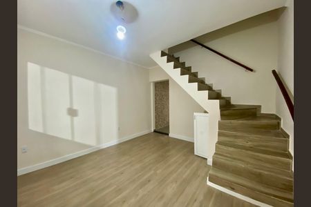 Casa à venda com 91m², 3 quartos e 1 vaga Casa à venda com 91m², 3 quartos e 1 vagaSala