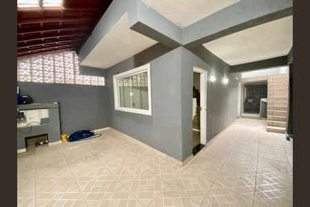 Garagem de casa à venda com 3 quartos, 91m² em Vila Moreira, Guarulhos