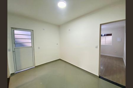 Casa à venda com 91m², 3 quartos e 1 vaga Casa à venda com 91m², 3 quartos e 1 vagaCozinha
