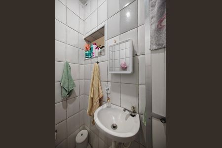 Casa para alugar com 40m², 2 quartos e sem vaga Casa para alugar com 40m², 2 quartos e sem vagaBanheiro