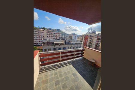Apartamento à venda com 79m², 3 quartos e 1 vaga Apartamento à venda com 79m², 3 quartos e 1 vagaVaranda