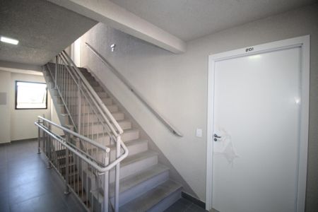 Apartamento para alugar com 47m², 2 quartos e 1 vagaCorredor
