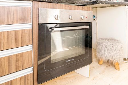 Apartamento para alugar com 55m², 2 quartos e 1 vaga Apartamento para alugar com 55m², 2 quartos e 1 vagaCozinha - Forno