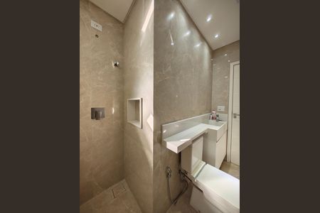 Casa à venda com 138m², 3 quartos e 2 vagas Casa à venda com 138m², 3 quartos e 2 vagasBanheiro da Suíte 1