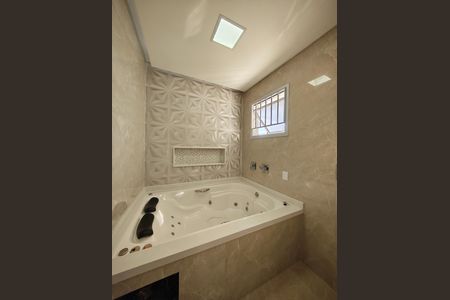 Casa à venda com 138m², 3 quartos e 2 vagas Casa à venda com 138m², 3 quartos e 2 vagasBanheiro da Suíte 1