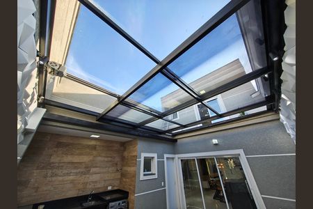 Casa à venda com 138m², 3 quartos e 2 vagas Casa à venda com 138m², 3 quartos e 2 vagasQuintal gourmet