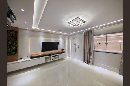 Sala de casa à venda com 3 quartos, 138m² em Vila Constança, São Paulo