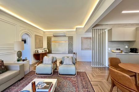 Sala  de apartamento à venda com 2 quartos, 90m² em Leblon, Rio de Janeiro