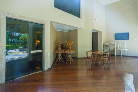 Apartamento à venda com 241m², 4 quartos e 4 vagas