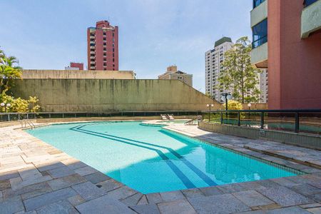 Apartamento à venda com 241m², 4 quartos e 4 vagas