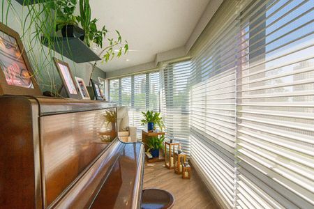 Apartamento à venda com 241m², 4 quartos e 4 vagas