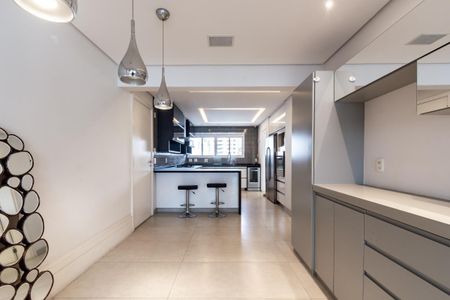 Apartamento à venda com 335m², 4 quartos e 4 vagas