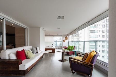 Apartamento à venda com 335m², 4 quartos e 4 vagas