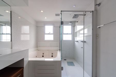 Apartamento à venda com 335m², 4 quartos e 4 vagas