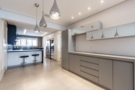 Apartamento à venda com 335m², 4 quartos e 4 vagas