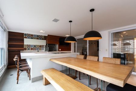 Apartamento à venda com 335m², 4 quartos e 4 vagas
