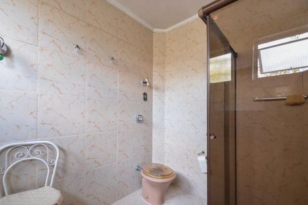 Casa à venda com 275m², 4 quartos e 2 vagas