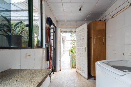 Casa à venda com 275m², 4 quartos e 2 vagas