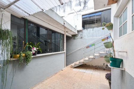 Casa à venda com 275m², 4 quartos e 2 vagas