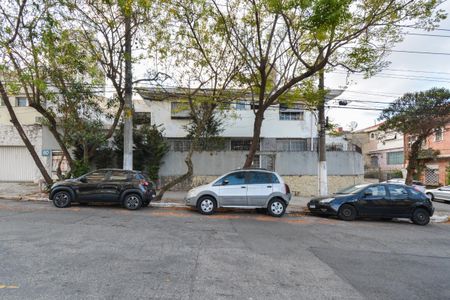 Casa à venda com 275m², 4 quartos e 2 vagas