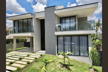Casa de condomínio à venda com 531m², 4 quartos e 4 vagas