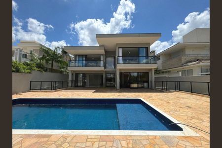 Casa de condomínio à venda com 531m², 4 quartos e 4 vagas