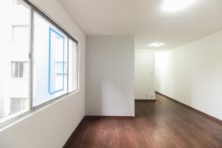 Apartamento para alugar com 50m², 2 quartos e 1 vagaSala 