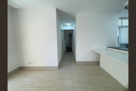 Sala de apartamento à venda com 3 quartos, 70m² em Jaguaré, São Paulo