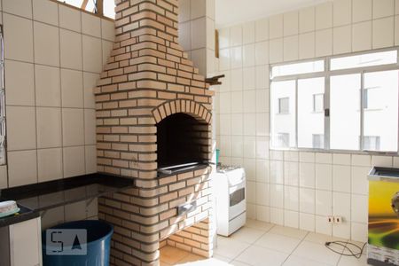 Apartamento para alugar com 50m², 2 quartos e 1 vaga Apartamento para alugar com 50m², 2 quartos e 1 vagaÁrea comum - Churrasqueira