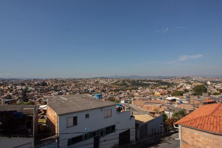 Casa à venda com 200m², 2 quartos e sem vaga Casa à venda com 200m², 2 quartos e sem vagaVista