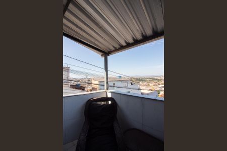 Casa à venda com 200m², 2 quartos e sem vaga Casa à venda com 200m², 2 quartos e sem vagaVaranda da Sala