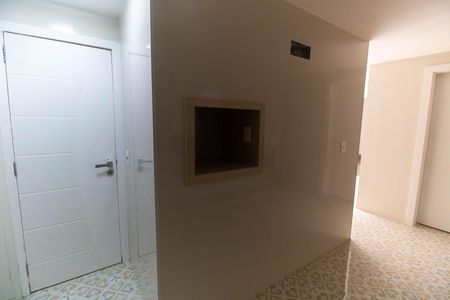 Casa à venda com 1000m², 5 quartos e 3 vagas Casa à venda com 1000m², 5 quartos e 3 vagasÁrea de Serviço