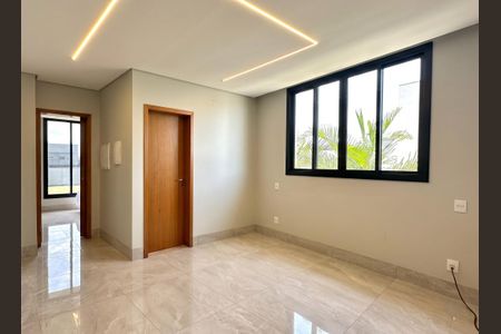 Sala de apartamento para alugar com 4 quartos, 230m² em Res. Araguaia, Goiânia