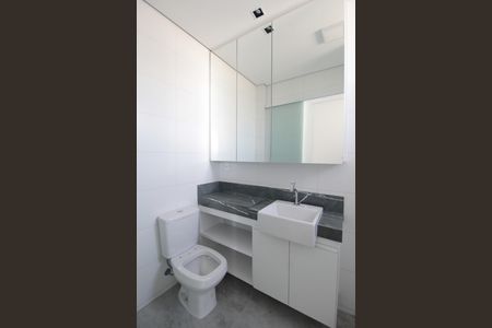 Banheiro da Suíte de apartamento à venda com 3 quartos, 168m² em Itapoã, Belo Horizonte
