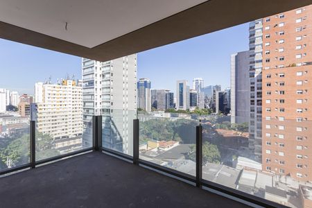 Apartamento à venda com 335m², 4 quartos e 4 vagas Apartamento à venda com 335m², 4 quartos e 4 vagasVaranda