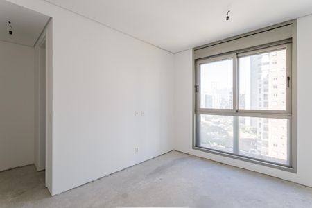 Apartamento à venda com 335m², 4 quartos e 4 vagas Apartamento à venda com 335m², 4 quartos e 4 vagasSuíte 3