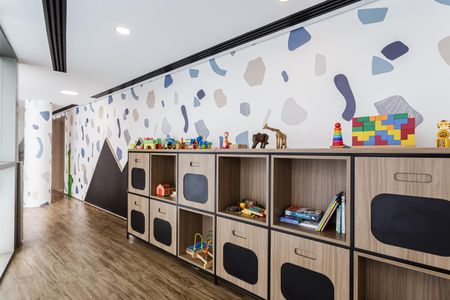 Apartamento à venda com 335m², 4 quartos e 4 vagas Apartamento à venda com 335m², 4 quartos e 4 vagasBrinquedoteca