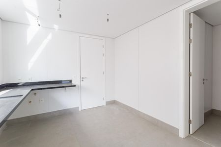 Apartamento à venda com 335m², 4 quartos e 4 vagas Apartamento à venda com 335m², 4 quartos e 4 vagasCozinha
