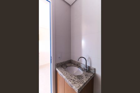Apartamento para alugar com 40m², 2 quartos e 1 vaga Apartamento para alugar com 40m², 2 quartos e 1 vagaBanheiro