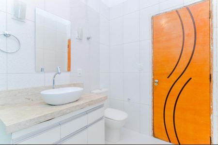 Banheiro de casa à venda com 3 quartos, 180m² em Vila Maranduba, Guarulhos