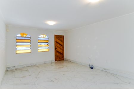 Sala de casa à venda com 3 quartos, 180m² em Vila Maranduba, Guarulhos